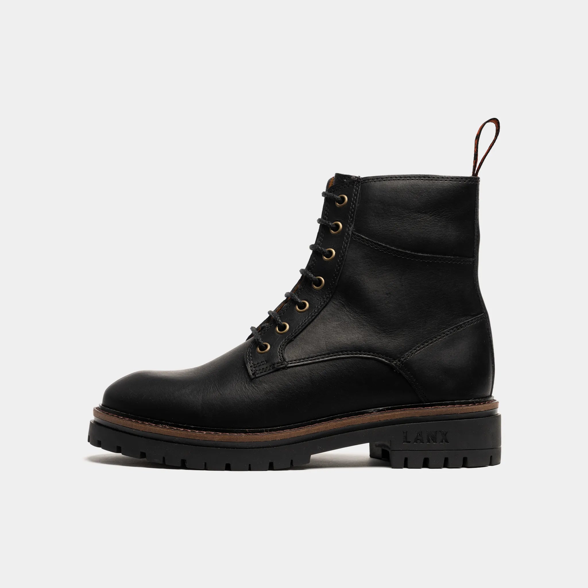GARNETT / BLACK